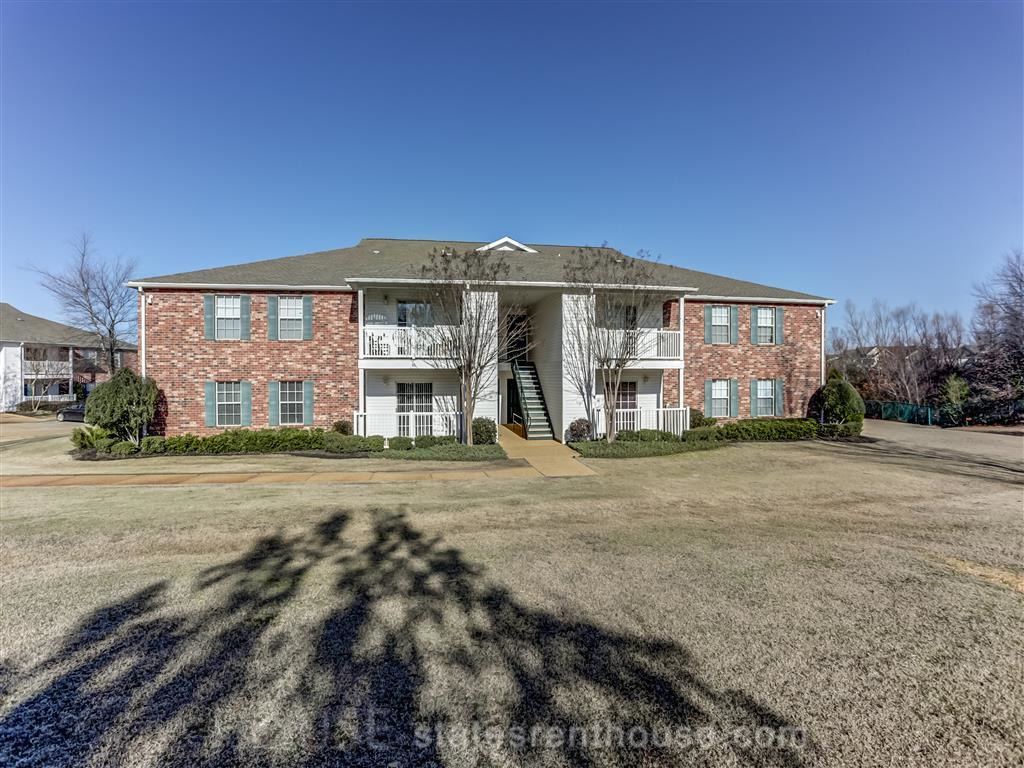 The Vineyard of Olive Branch Apartment Homes. Click to Check Availability